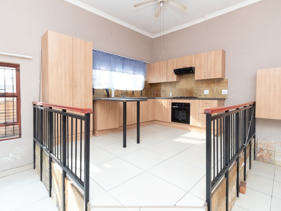 4 Bedroom Property for Sale in Ifafi North West